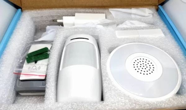 TUYA SMART Zestaw Alarmowy WI-FI - TUYA-SR2 z funkcją lampki i dzwonka. - obrazek 4